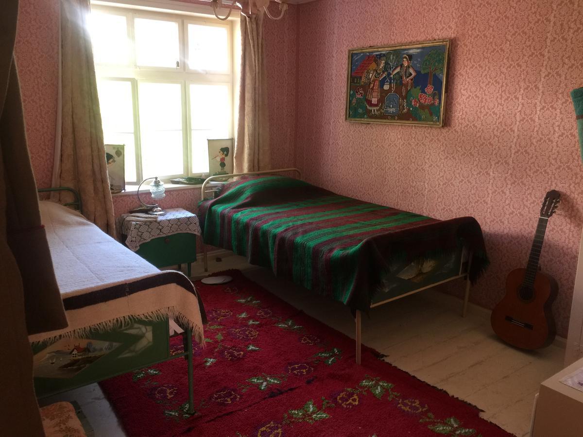 The Pink House Hotel Polkovnik Serafimovo Luaran gambar