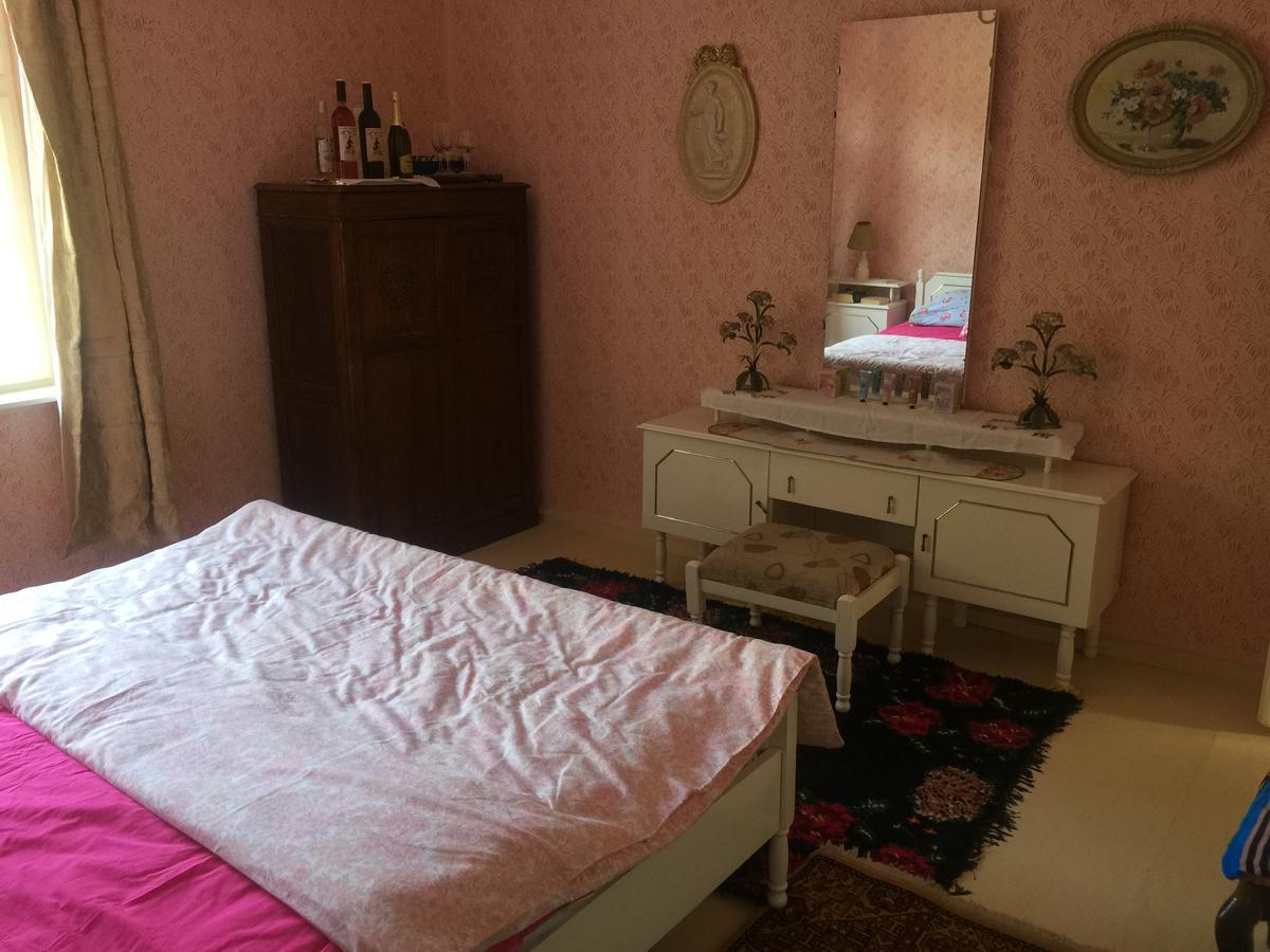The Pink House Hotel Polkovnik Serafimovo Luaran gambar